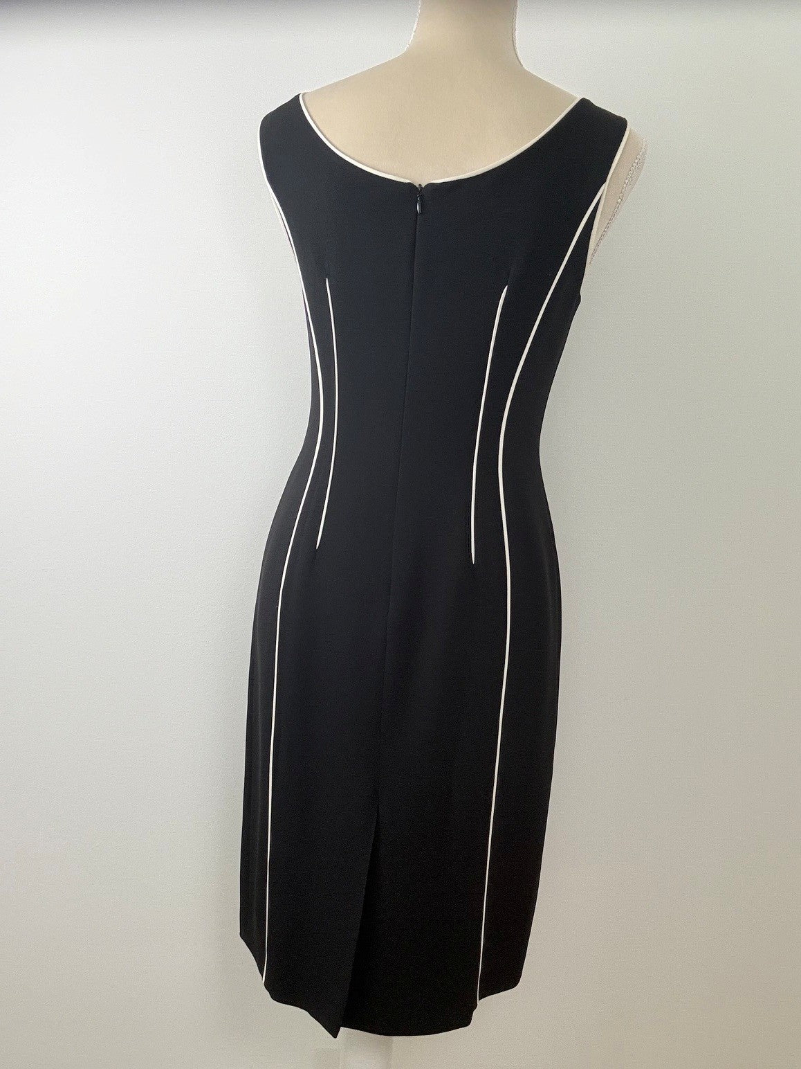 Moschino Couture | Etuikleid in Gr. 38 