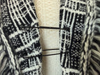 DorotheeSchumacher_StrickmantelmitFransen_ Second Hand Klammern statt Knöpfe Alpaka Wollmantel