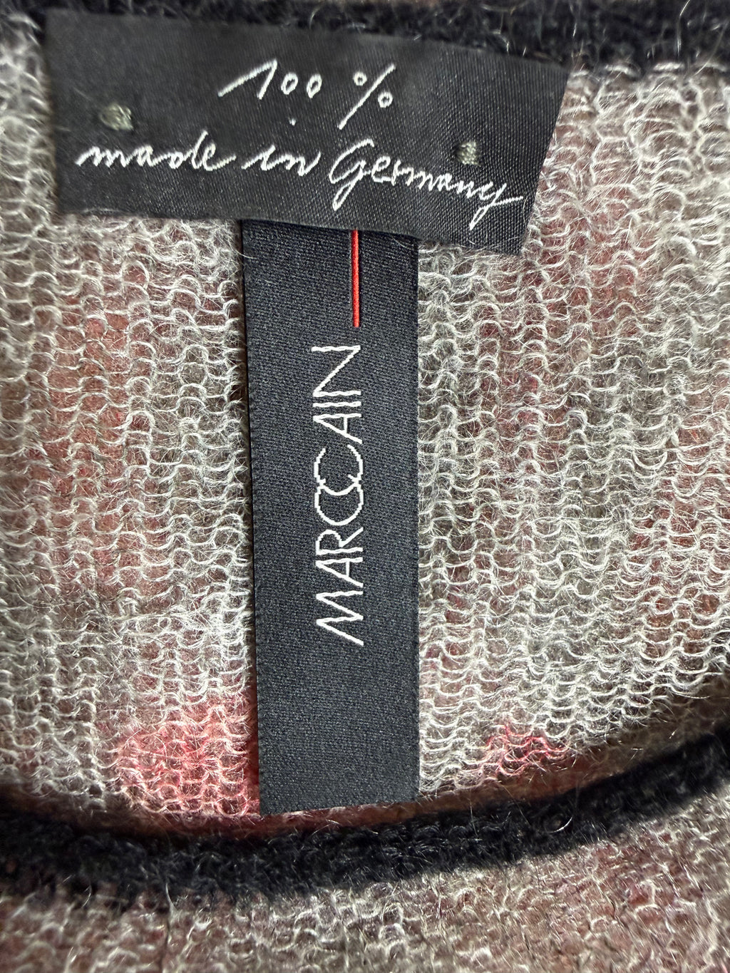 Marc Cain durchsichtiger Mohair-Pullover mit Blumenmuster, Gr. M
