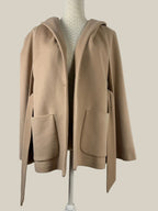| Mantel | 3 |Beige