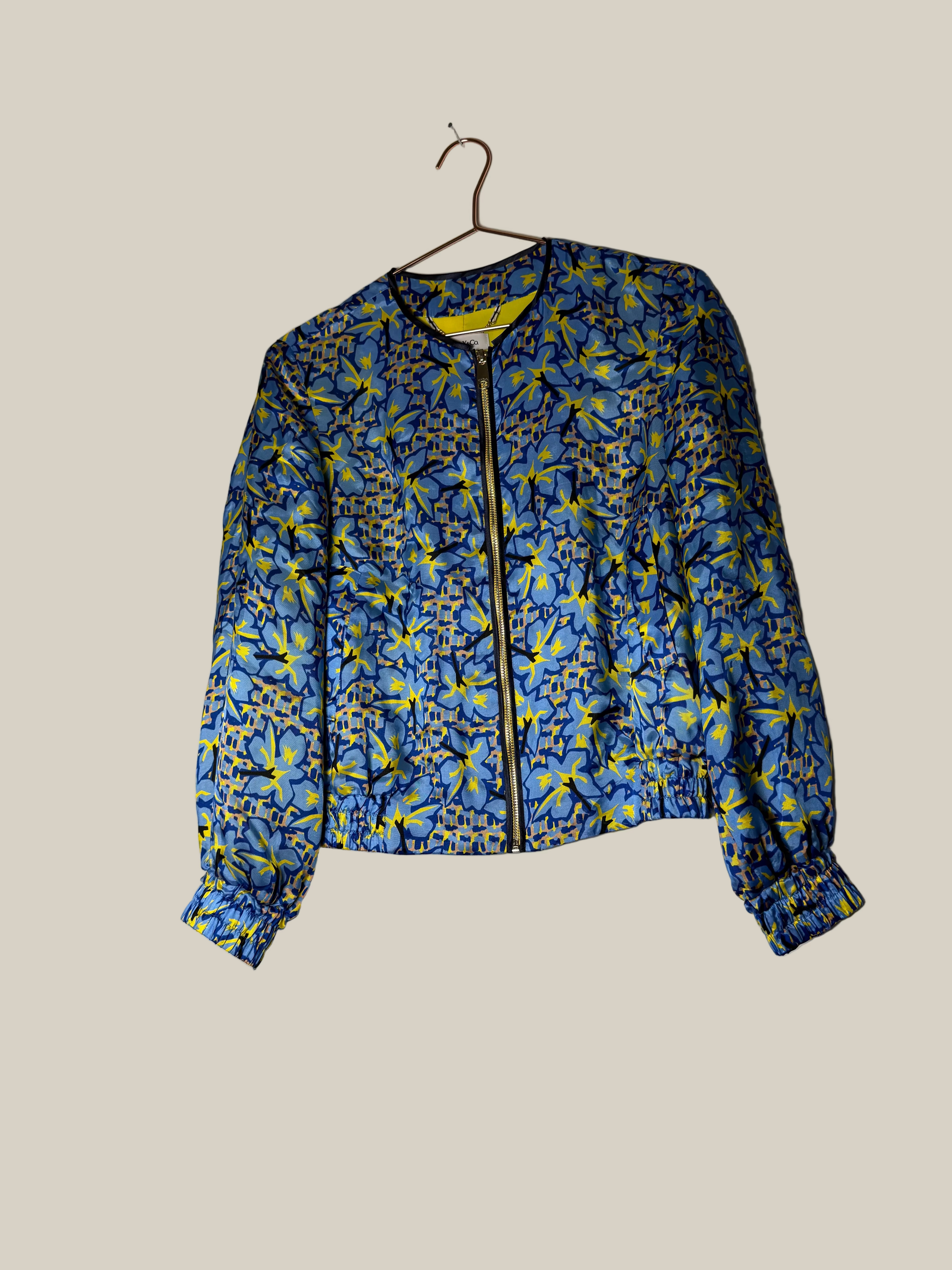 MaxundCo_Bomberjacke_floral_ Second Hand gelbes Futter